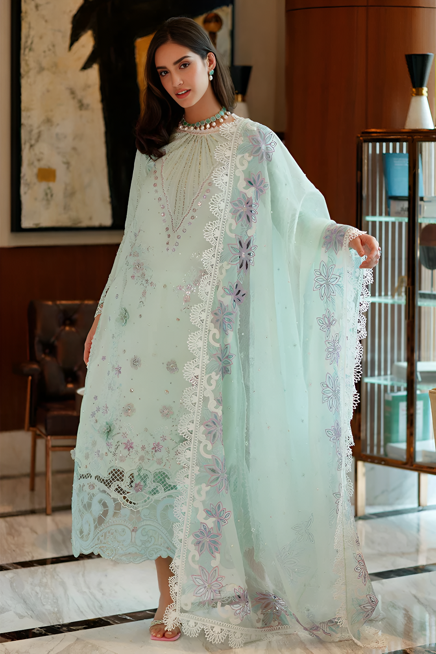 Mushq Embroidered lawn 3 Piece PV-3009