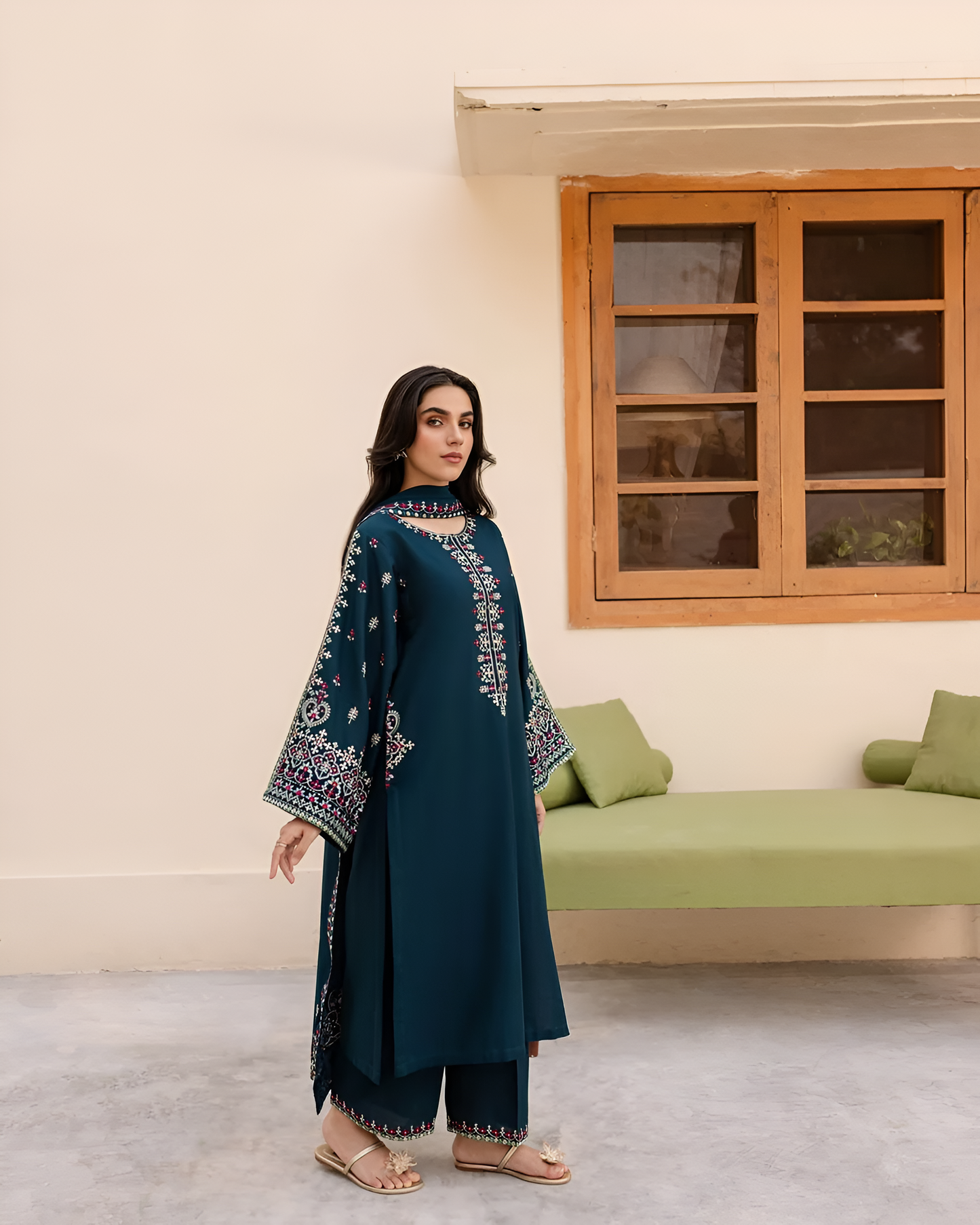Poshak Villa Embroidered 3 Piece Lawn Suit PV-3270