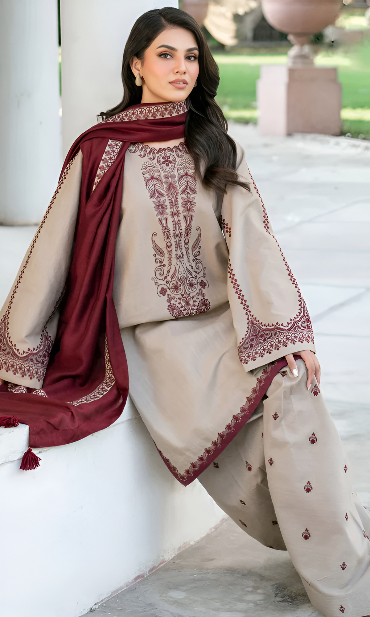 Baroque Lawn 3 Piece Embroidered PV- 1002