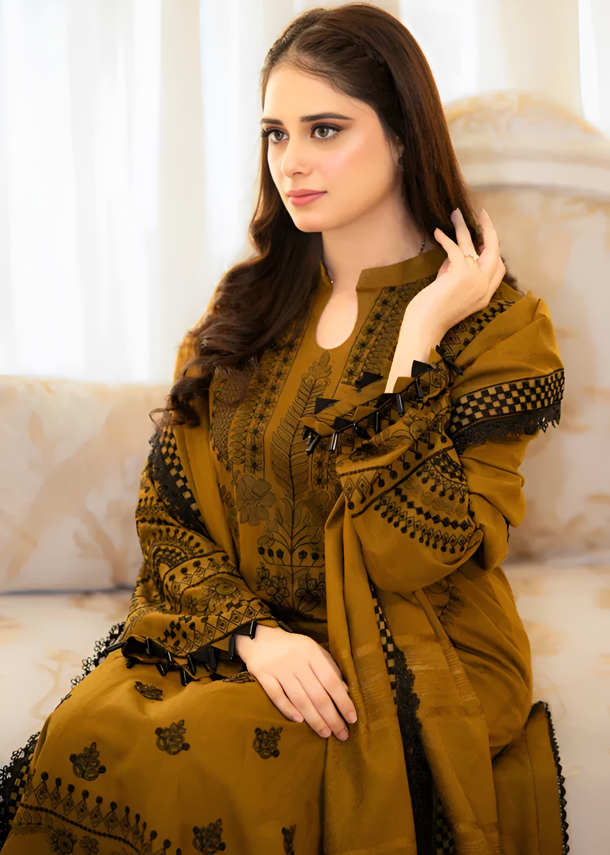 Poshak Villa Lawn Embroidered 3 Piece PV-1008