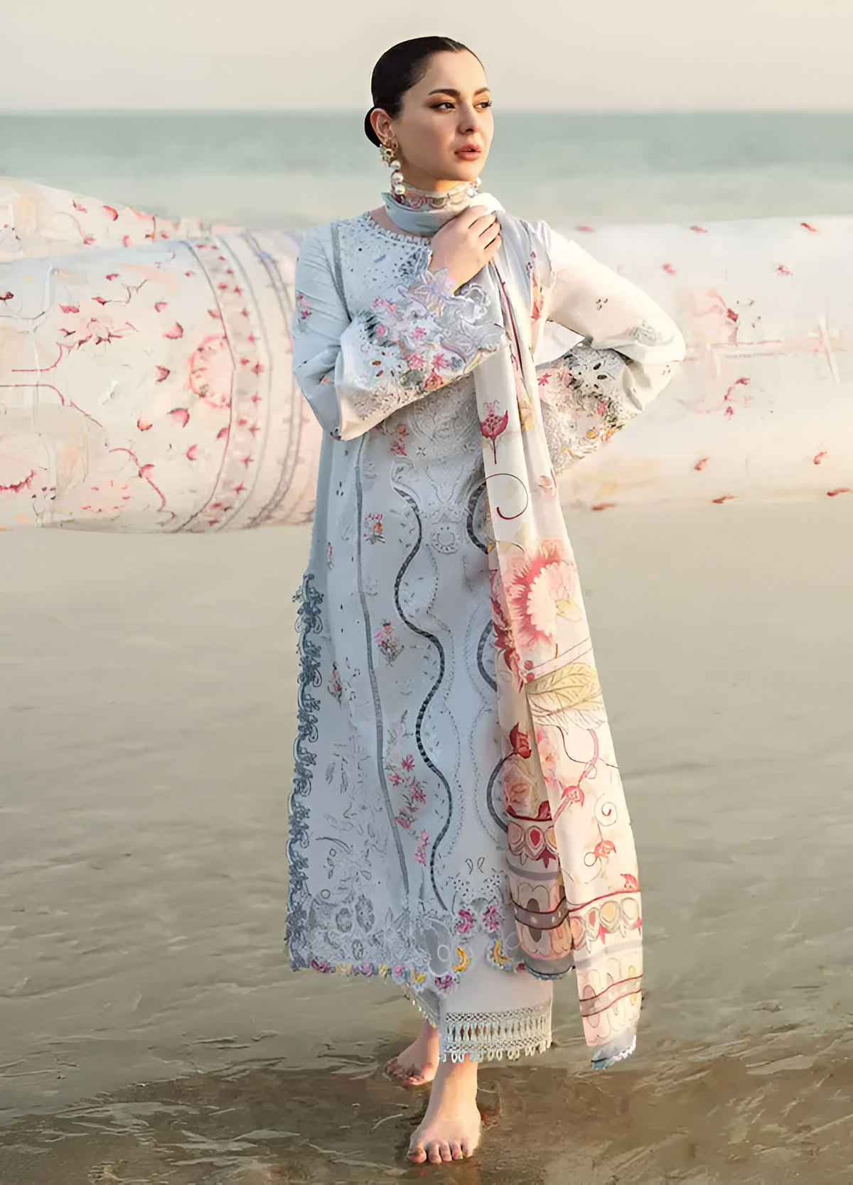 Qalamkar Chikenkari Embroidered 3 Piece Lawn PV-575