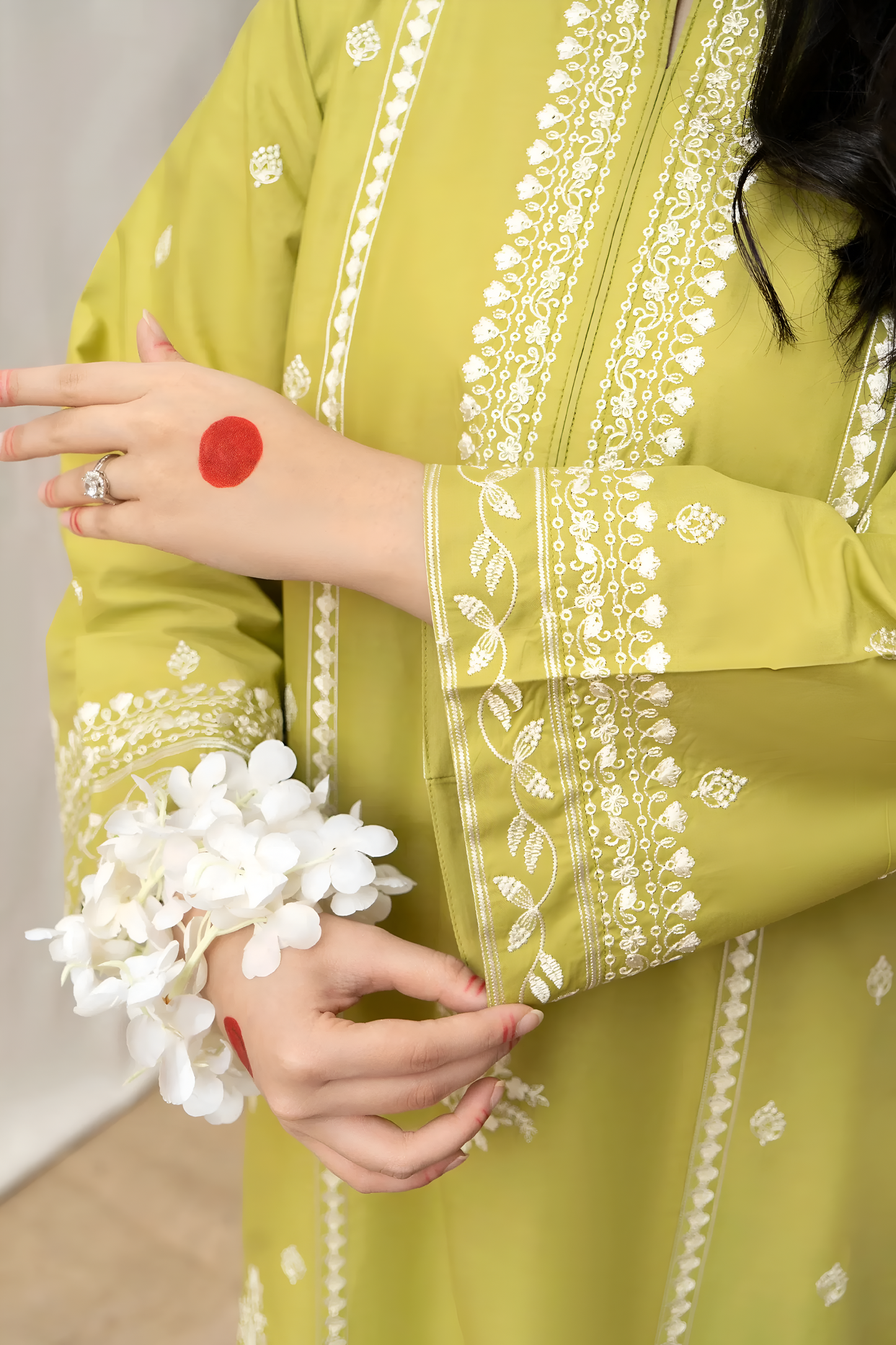 Urge Embroidered 3 Piece Lawn Dress PV-043