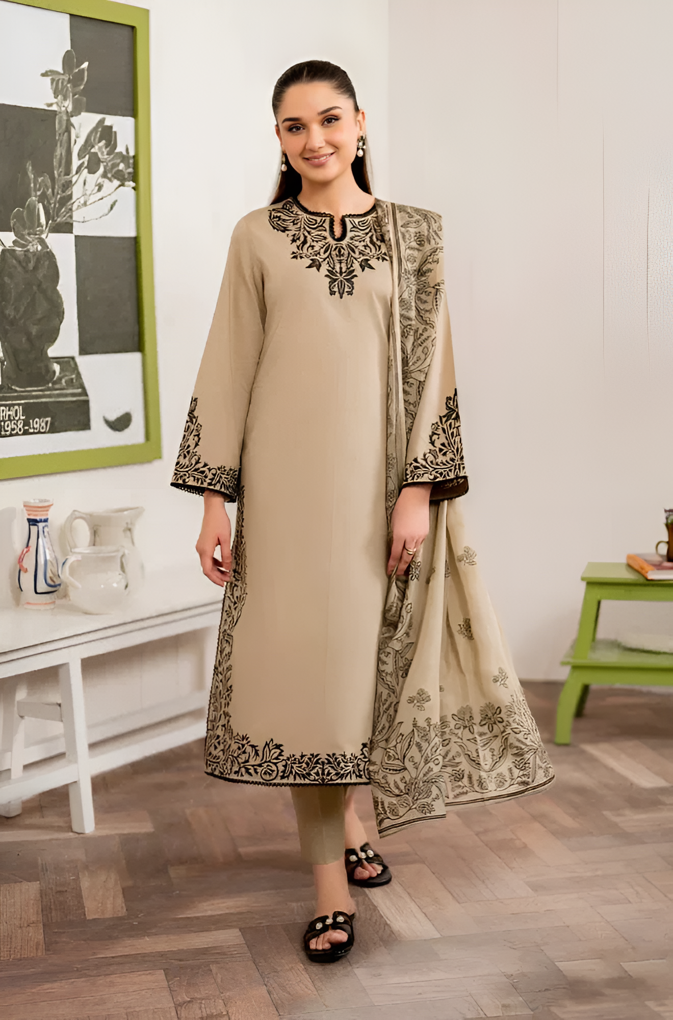 Sapphire 3 Piece Lawn Embroidered PV-746