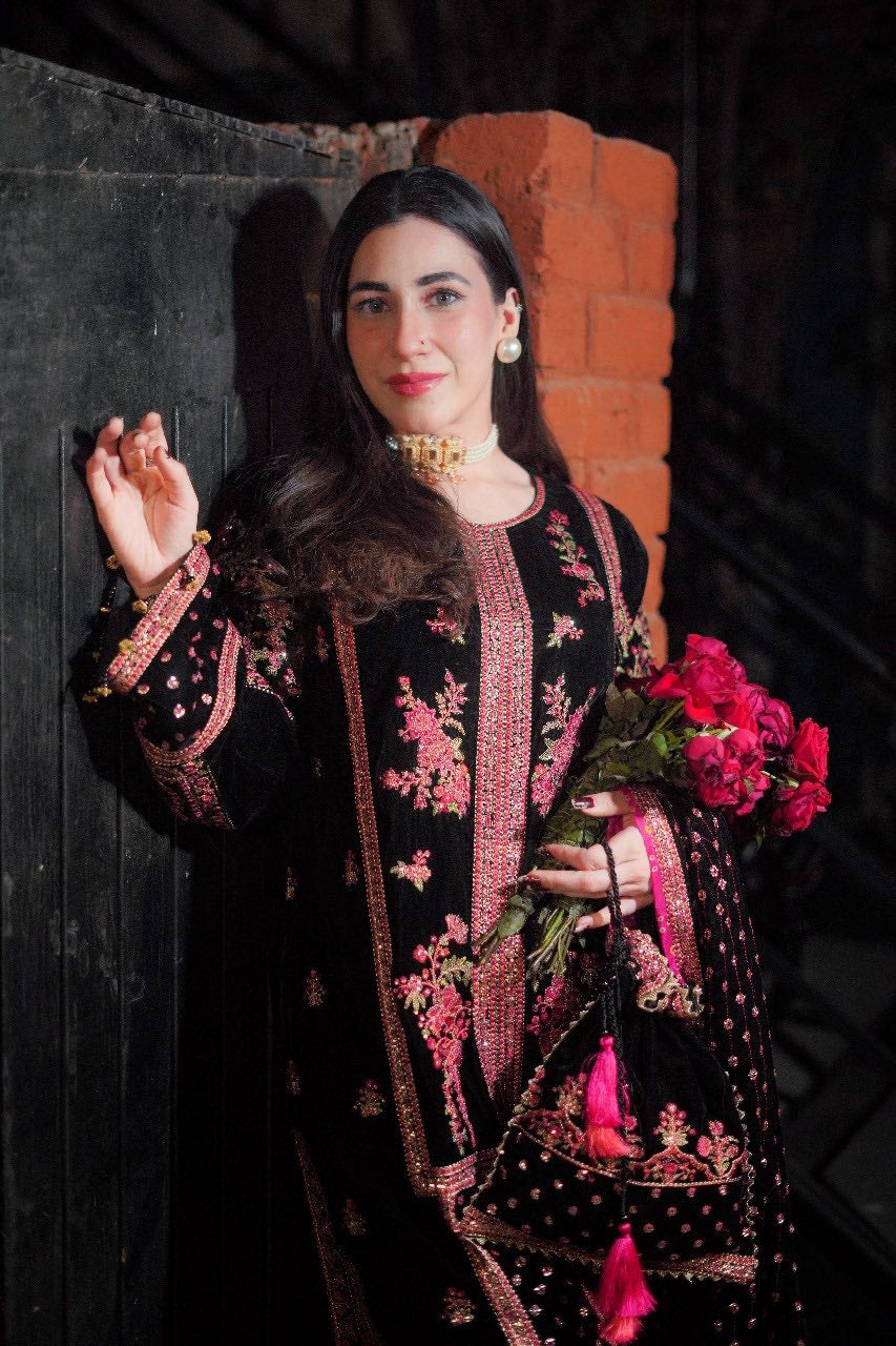 7007 - Embroidered Velvet Dress with Embroidered Dupatta