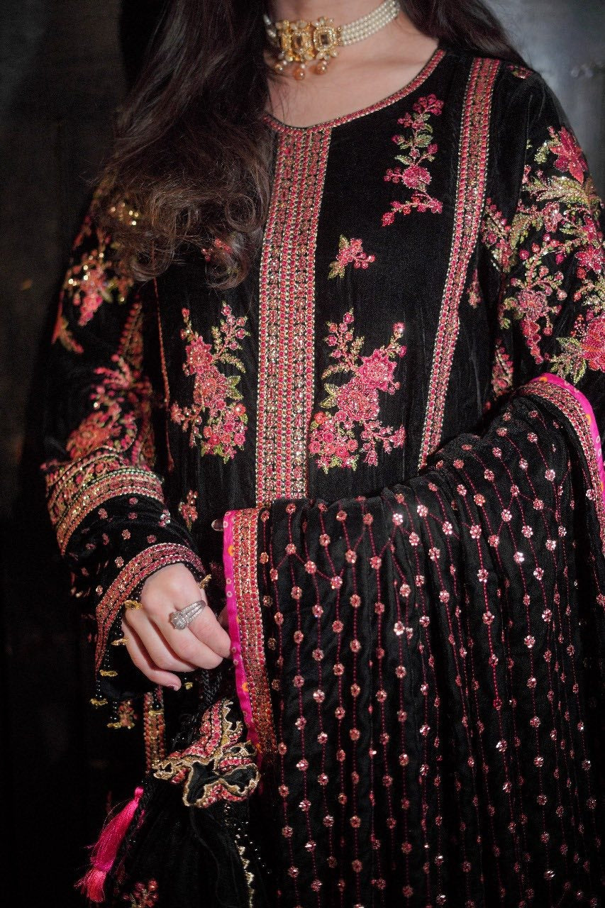 7007 - Embroidered Velvet Dress with Embroidered Dupatta