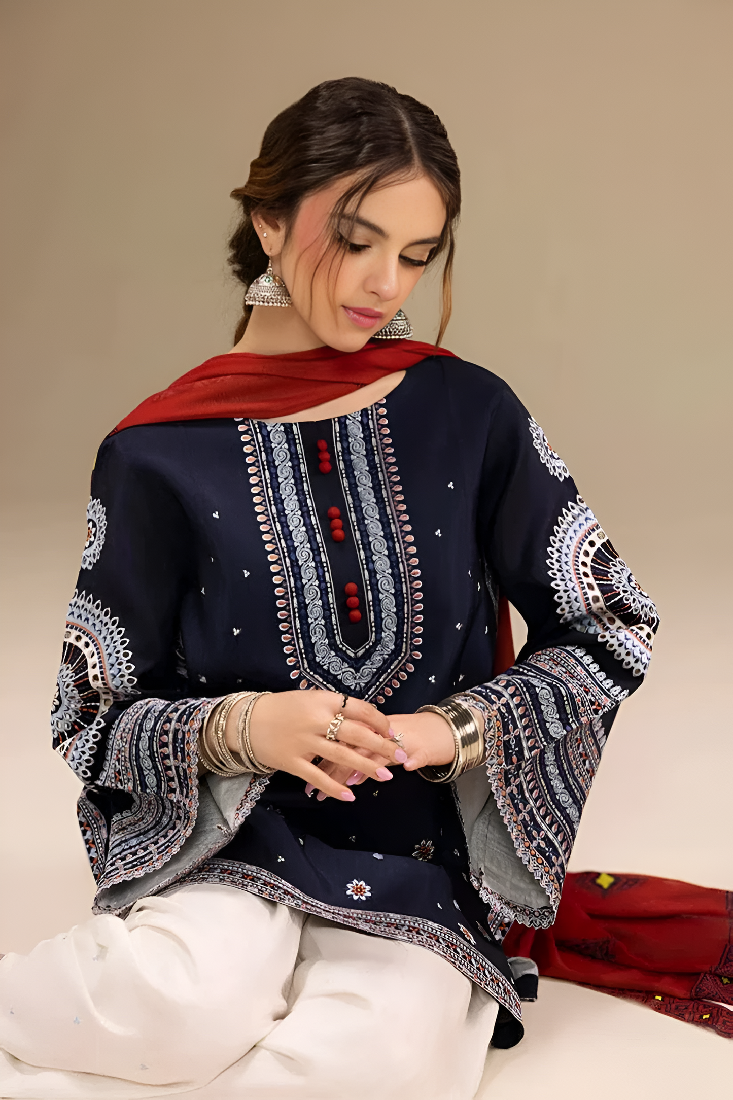 Sapphire Embroidered Lawn 3 Piece Dress PV-001