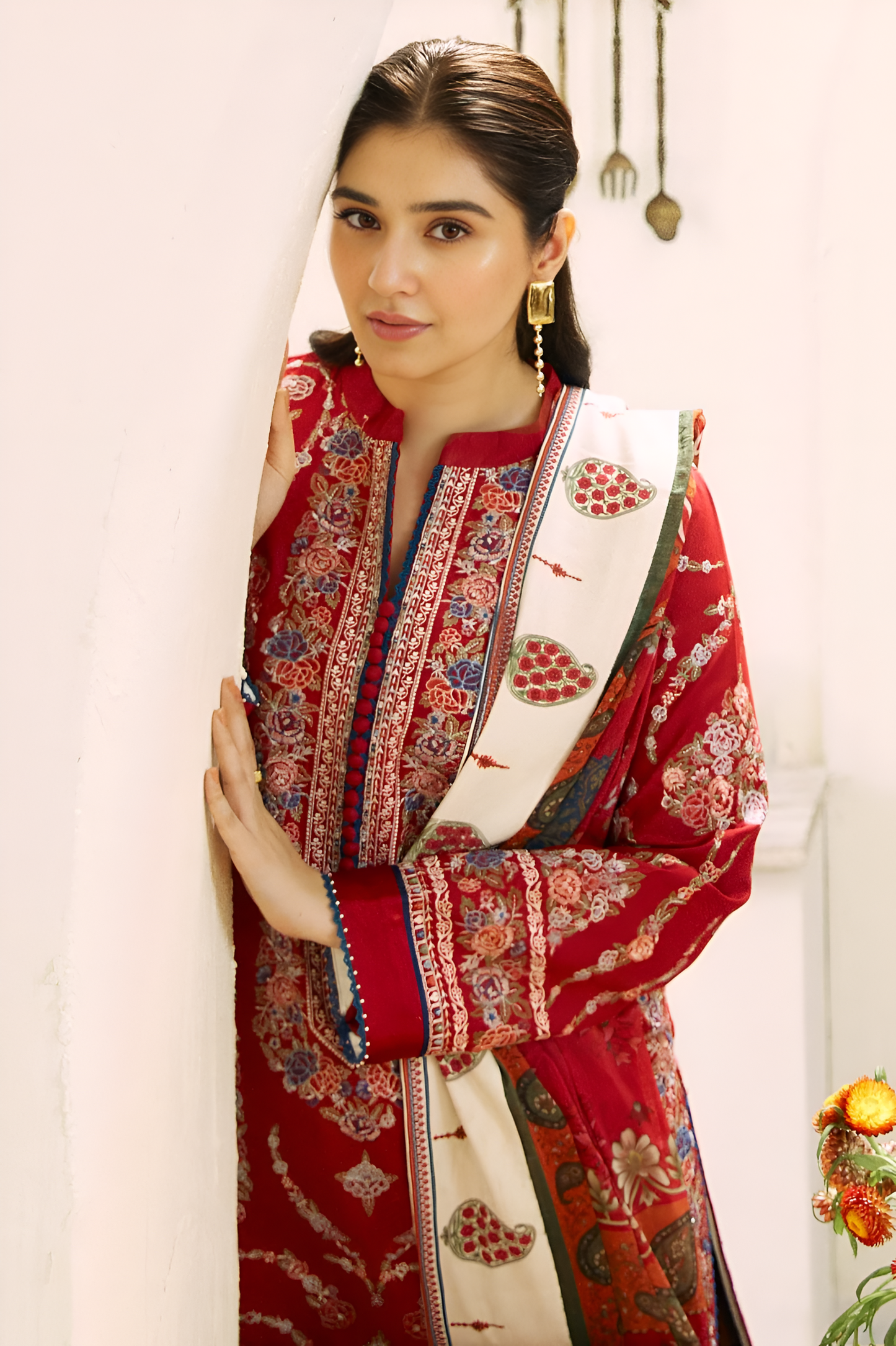 Zara Shahjahan 3 Piece Embroidered Lawn Dress PV-058