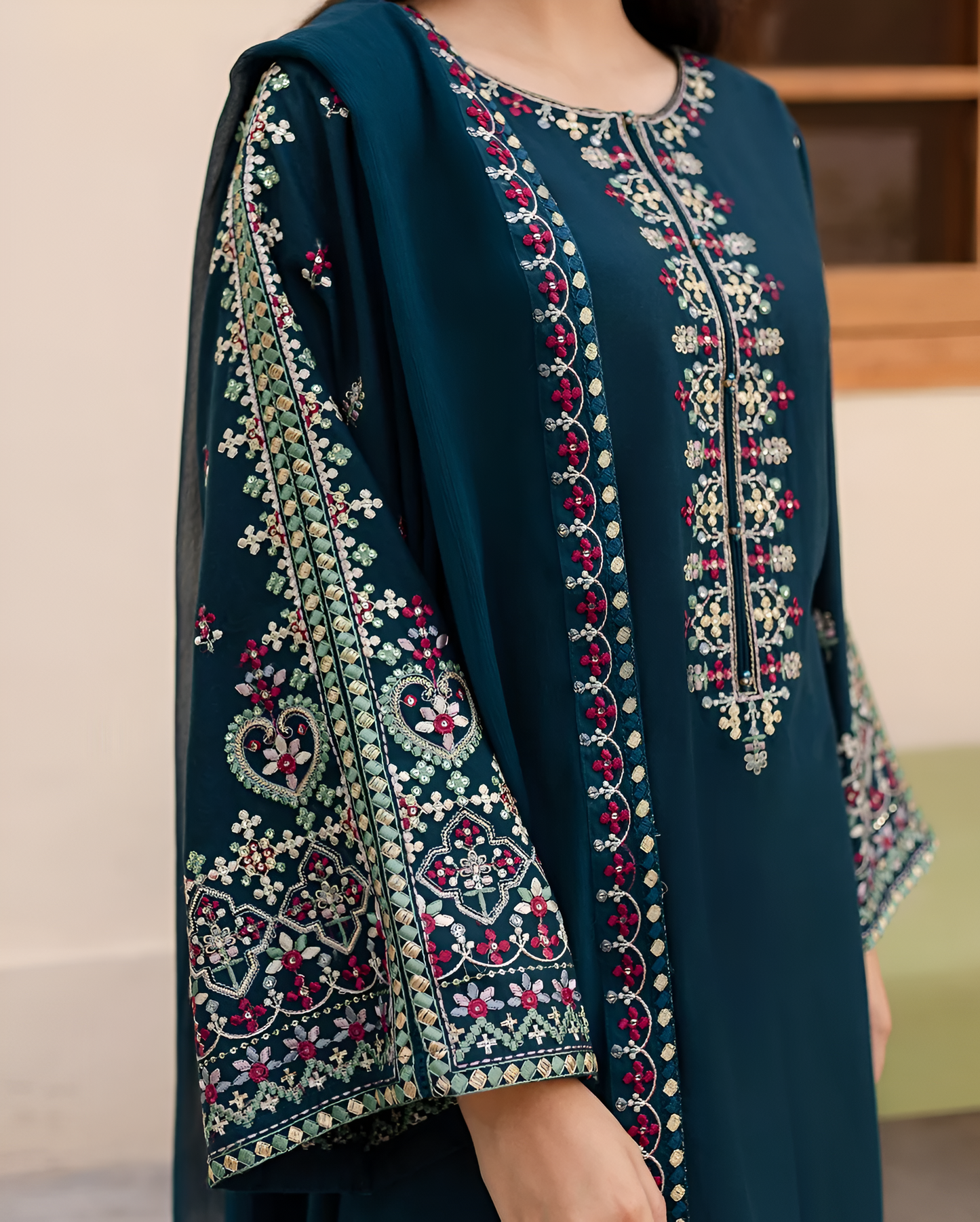 Poshak Villa Embroidered 3 Piece Lawn Suit PV-3270