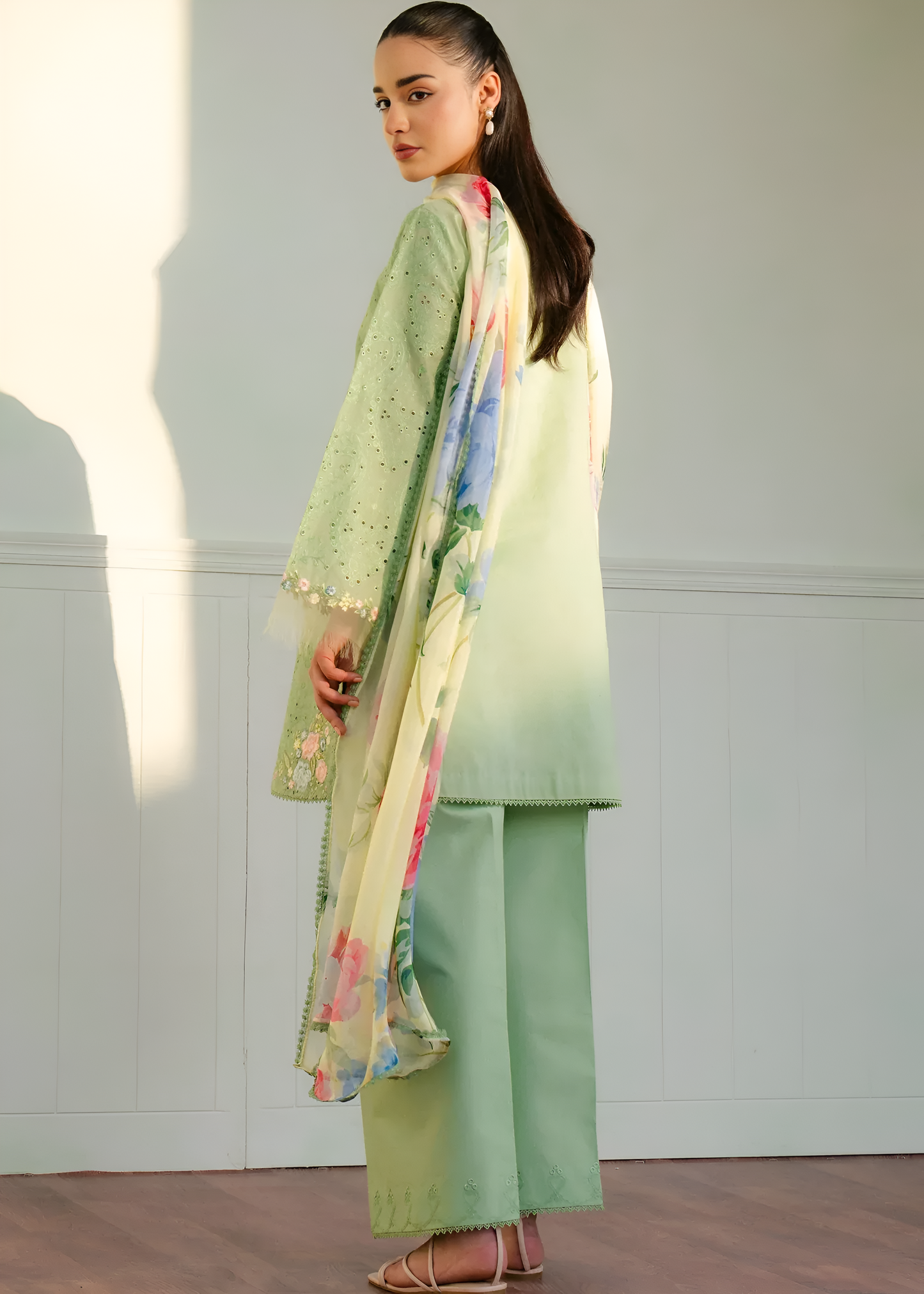 Zara Shahjahan Embroidered Lawn 3 Piece PV-088