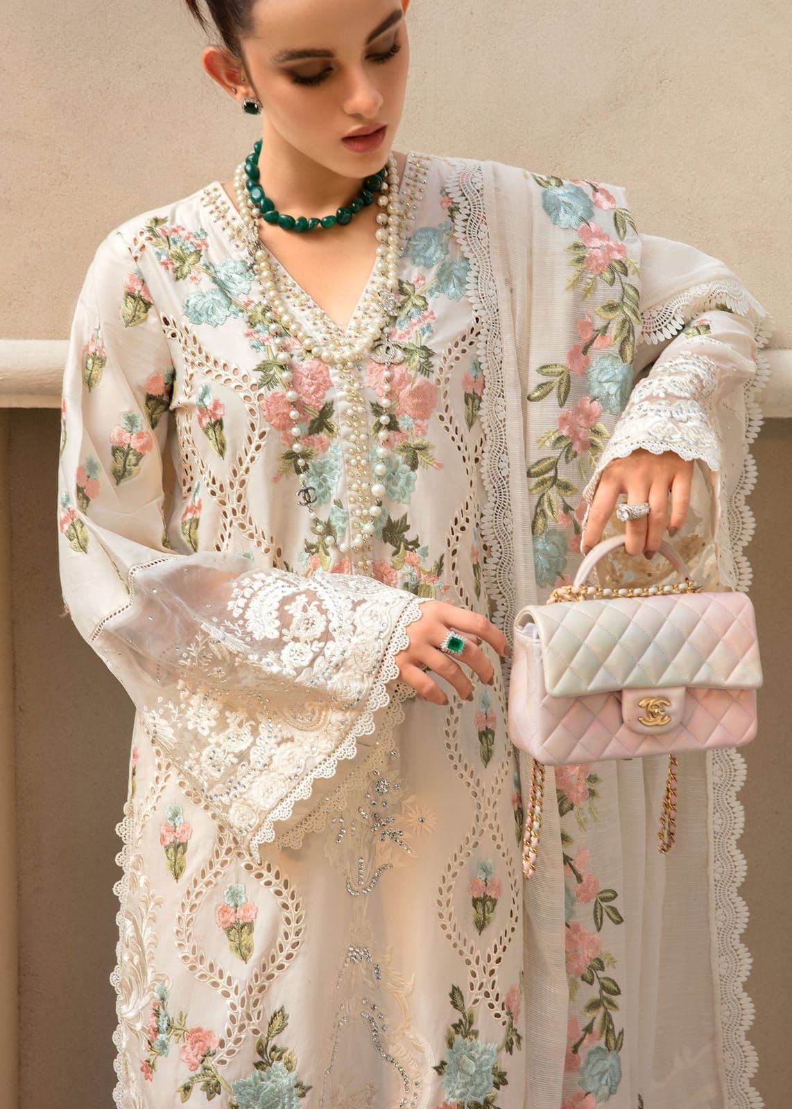Crimson Premium Lawn 3 Piece Embroidered PV-1005