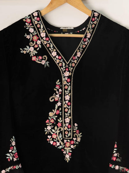 Poshak Villa Embroidered Micro Velvet 3 Piece D-2015