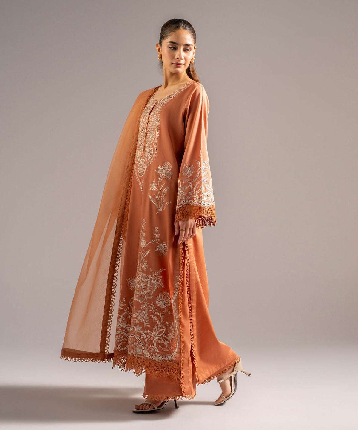 Poshak Villa 3 Piece Embroidered Dhanak | D-0406