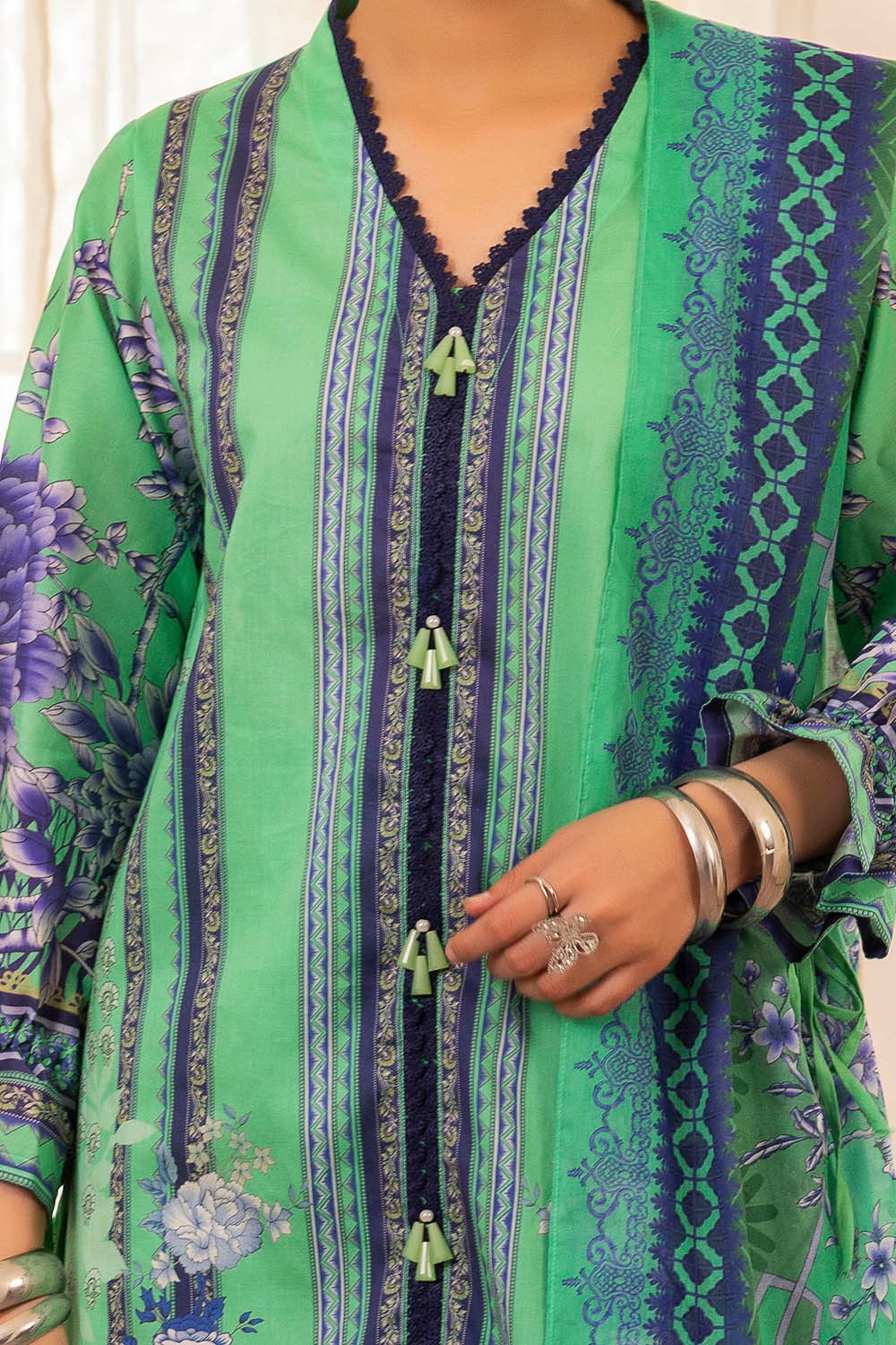 3 Piece Unstitched Printed Lawn Suit SD-52092