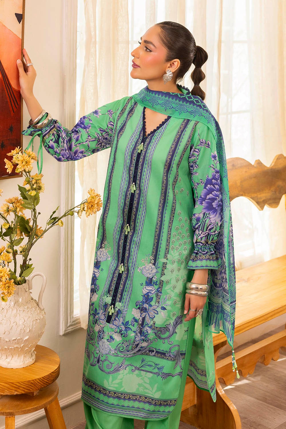 3 Piece Unstitched Printed Lawn Suit SD-52092