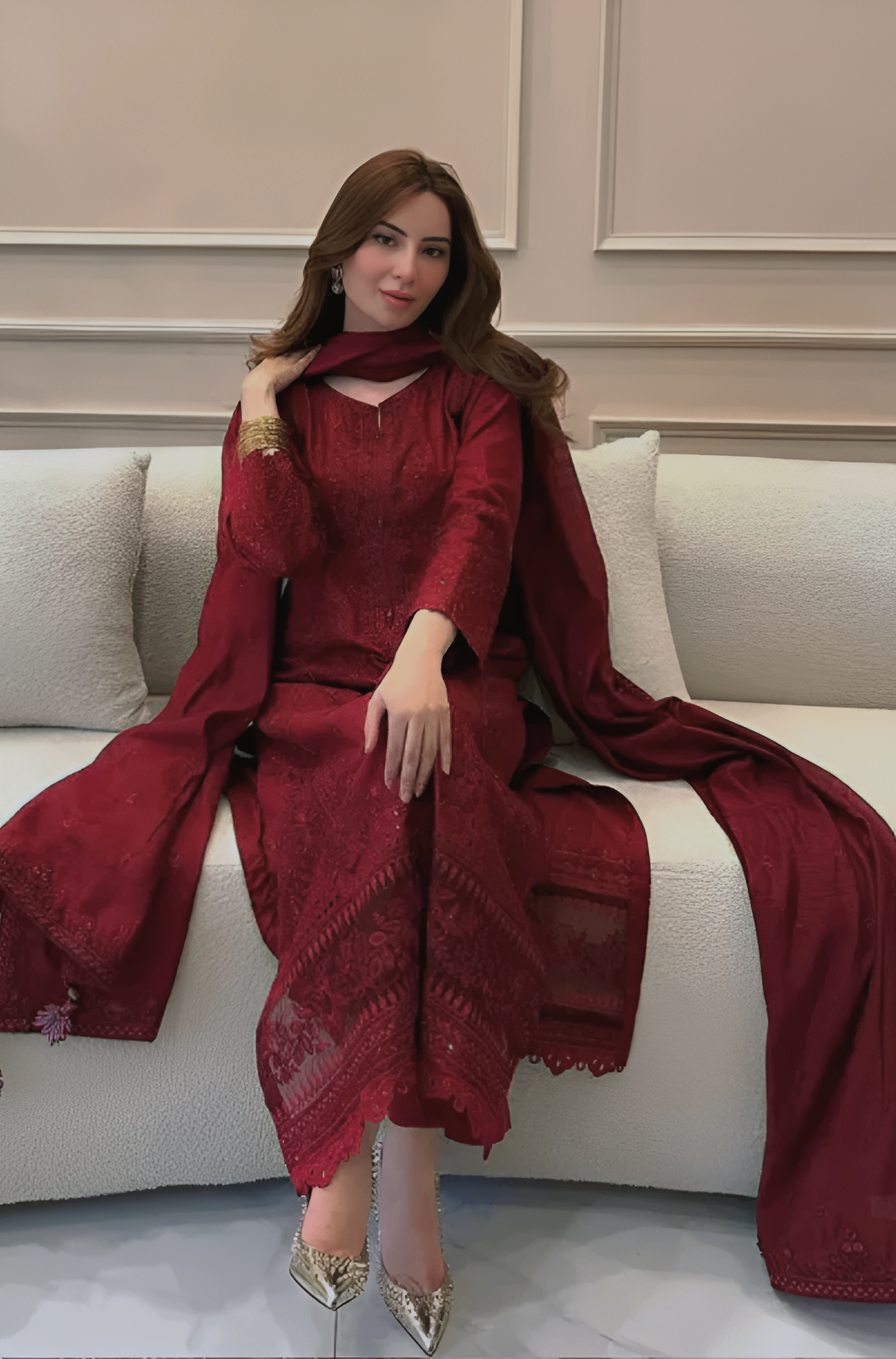 Poshak Villa Embroidered Lawn Dress Unstitched PV-1022
